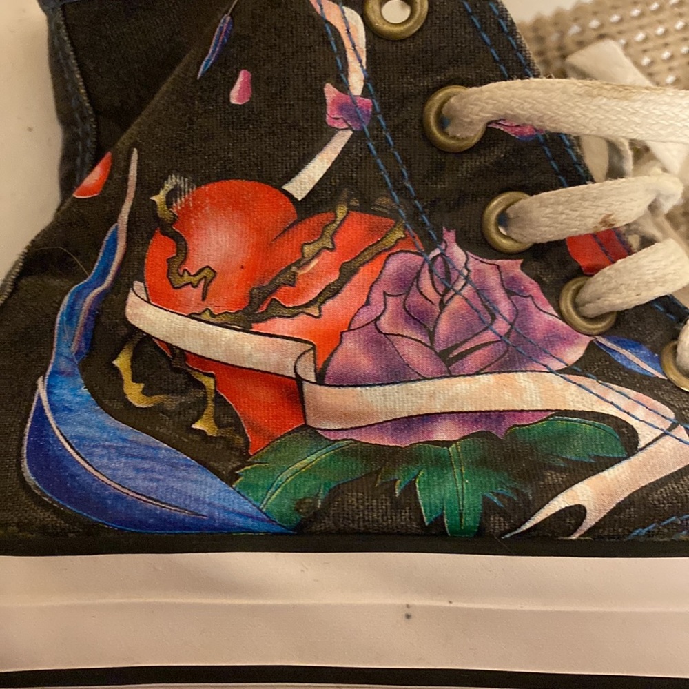 ⭐️⭐️HOST PICK⭐️⭐️ Airwalk high tops - Picture 2 of 4